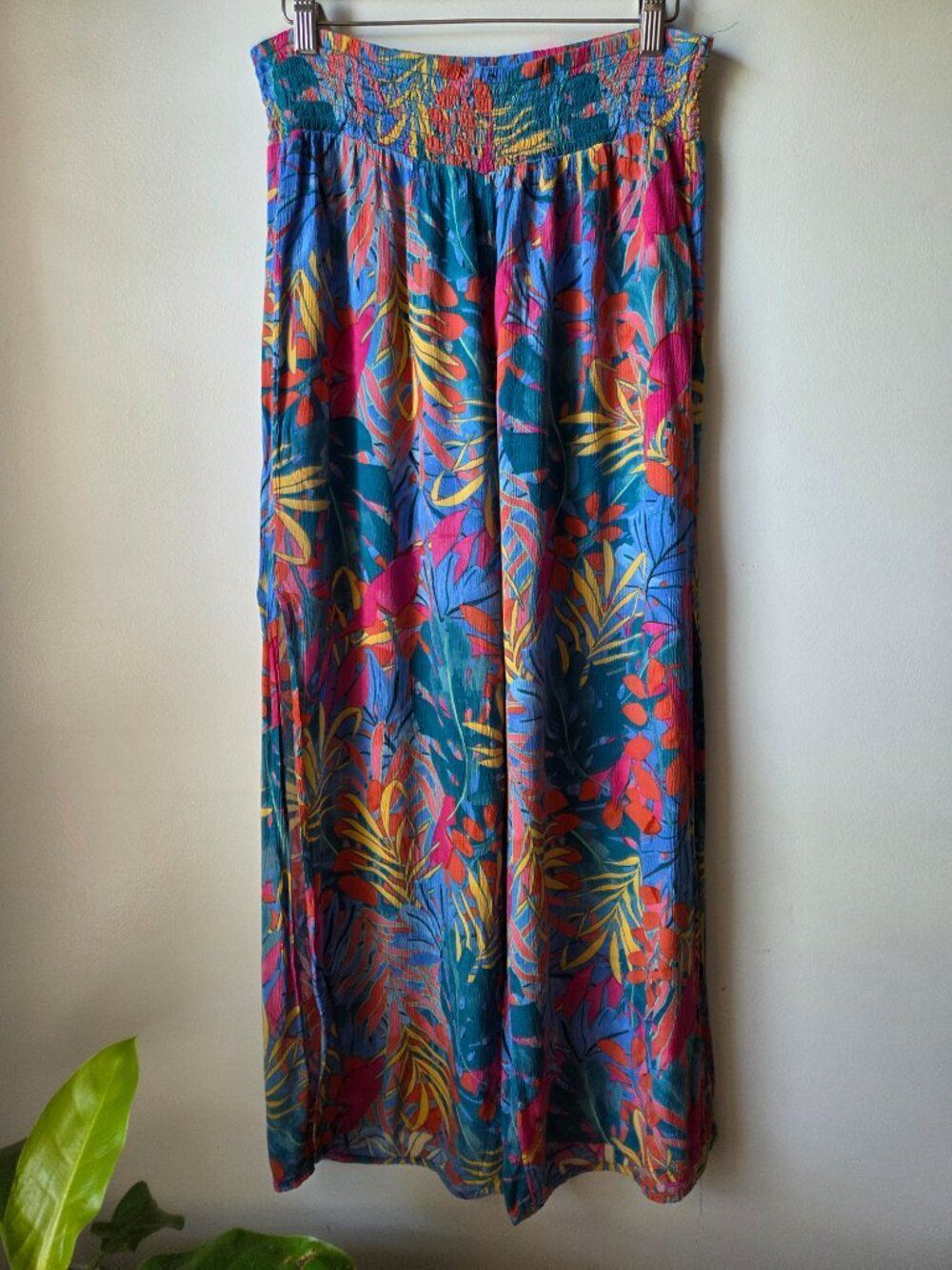 EUC KONA SOL SUMMER FOLIAGE BEACK / POOLSIDE RAYON SOFT PANTS SLIT SIDE SZ M